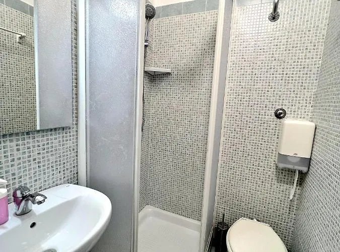 Domus Termini Otel *