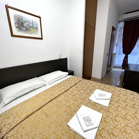 Hotel Domus Termini *